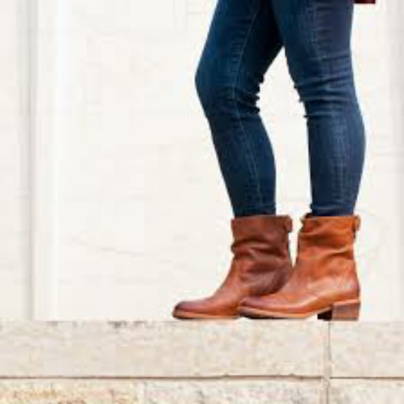 Timberland Shoes - Timberland Sutherlin Bay Back Zip Slouch Boot